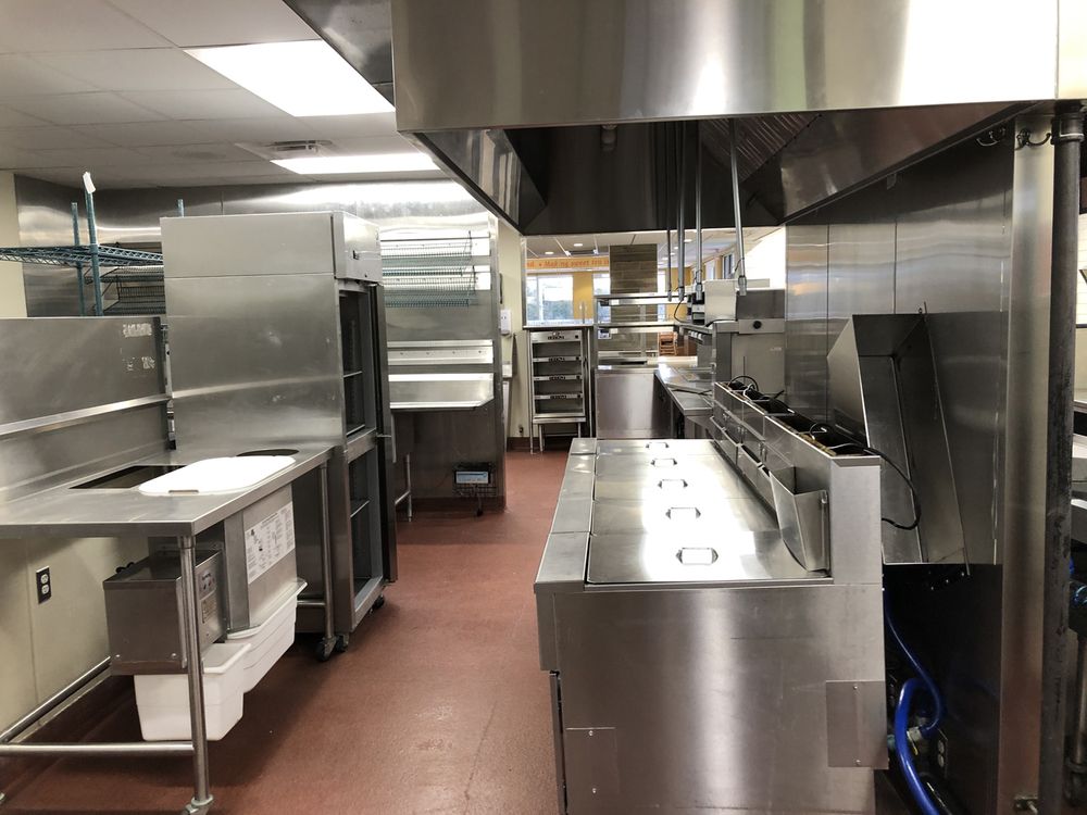 Freestanding Restaurant: 597 S Dixie Boulevard, Radcliff, KY 40160